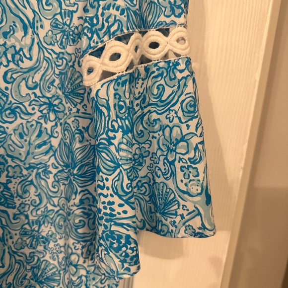 Lilly Pulitzer like new condition Geanna dress.  Size medium. - Picture 2 of 3